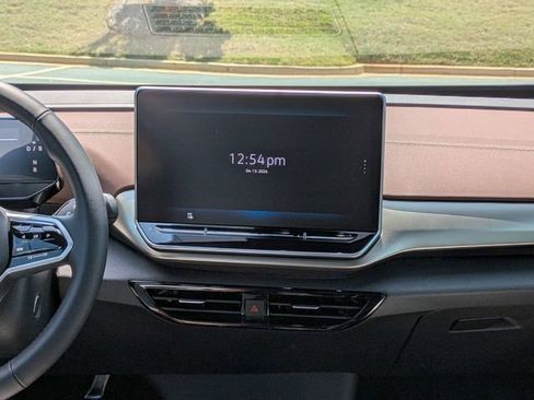 New 2026 Volkswagen ID.4 Pro AWD/4WD image 18