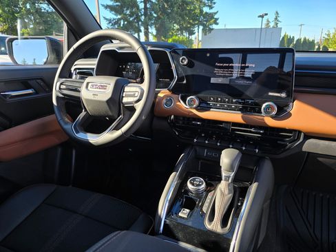 New 2025 GMC Canyon AT4 w/ Nightfall Edition image 11