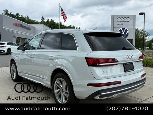 Used 2022 Audi Q7 3.0T Premium Plus w/ Premium Plus Package AWD/4WD image 12