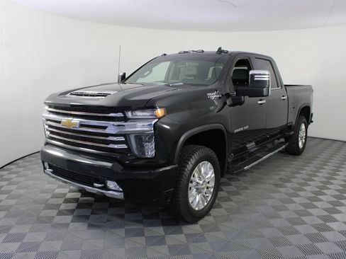 Used 2022 Chevrolet Silverado 2500 High Country w/ Safety Package II AWD/4WD image 24