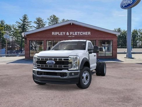 New 2026 Ford F550 4x4 Regular Cab Super Duty image 2