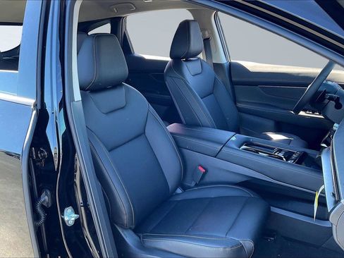 New 2026 Nissan Murano SV image 8