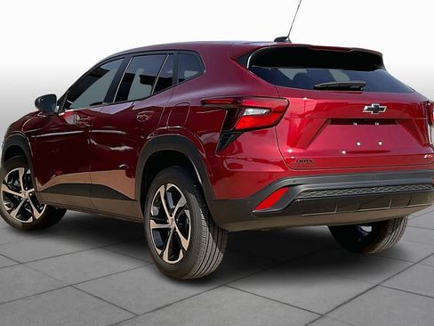 Certified 2025 Chevrolet Trax RS w/ Driver Confidence Package image 12