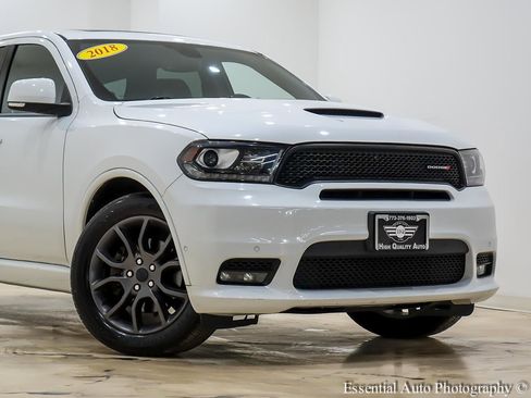 Used 2018 Dodge Durango R/T image 2