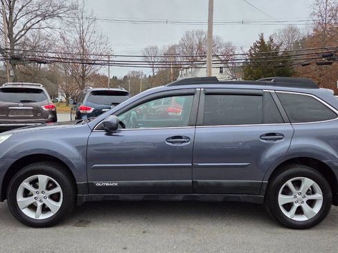 Used 2014 Subaru Outback 2.5i Premium AWD/4WD image 8