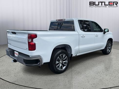 New 2026 Chevrolet Silverado 1500 LT w/ Convenience Package II RWD image 6