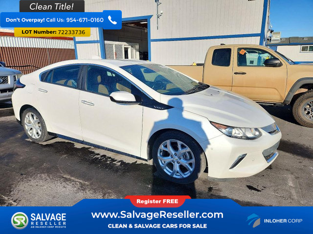 Used 2017 Chevrolet Volt Premier w/ Driver Confidence II Package FWD image 5