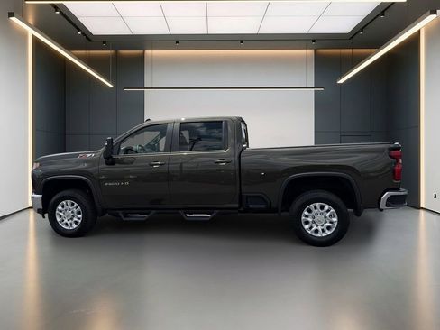 Certified 2023 Chevrolet Silverado 2500 LT w/ All Star Edition AWD/4WD image 2