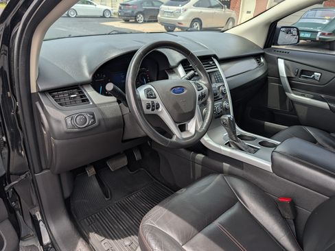 Used 2013 Ford Edge SEL FWD image 5