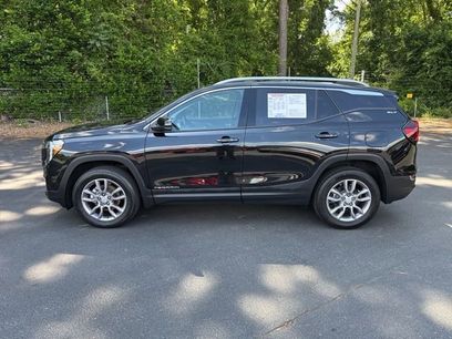 Used 2024 GMC Terrain SLT