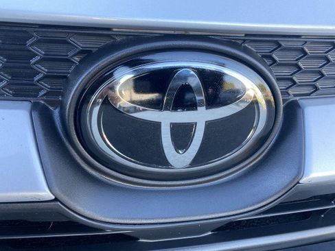 Used 2024 Toyota Corolla LE image 30