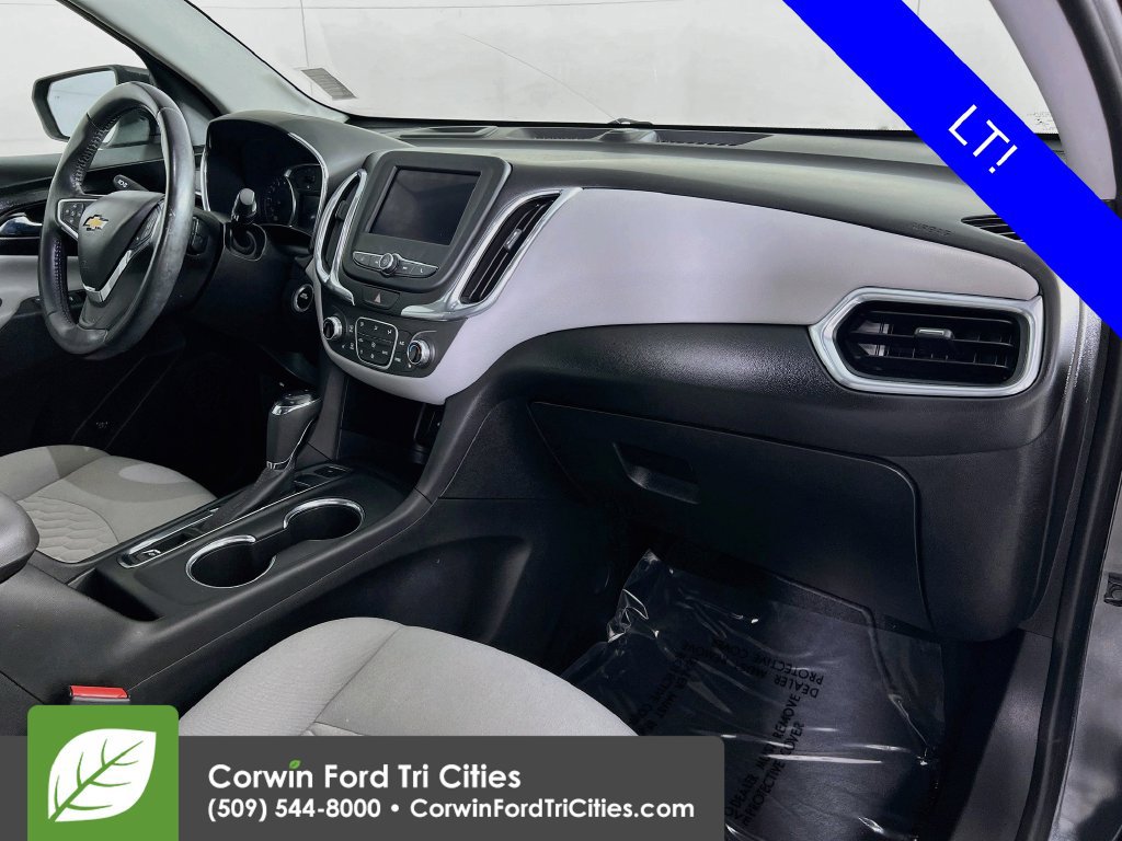 Used 2020 Chevrolet Equinox LT w/ Driver Convenience Package AWD/4WD image 27