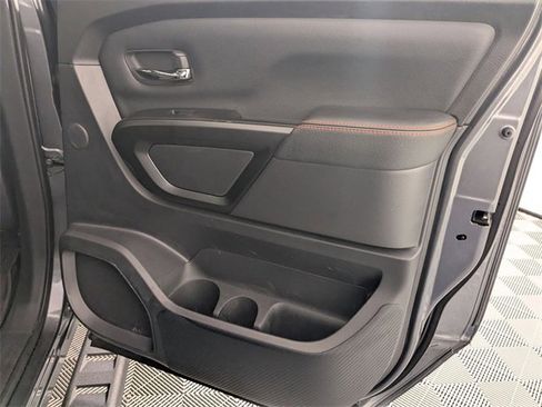 Used 2023 Nissan Titan PRO-4X w/ Pro-4x Convenience Package image 33