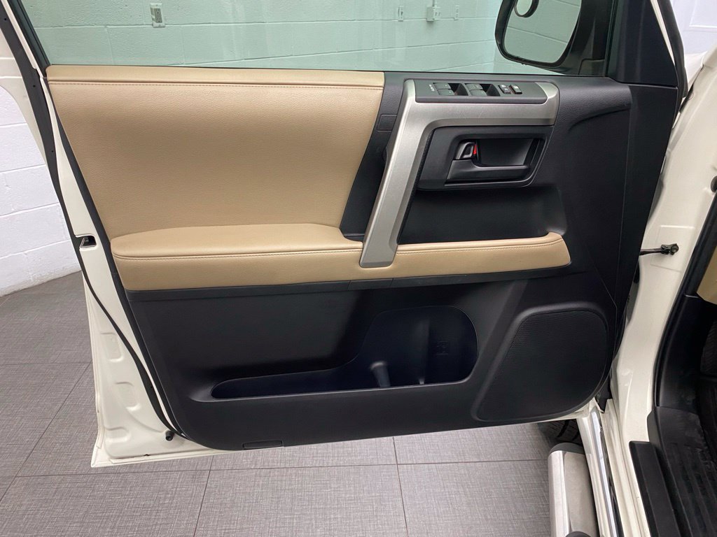 Used 2012 Toyota 4Runner SR5 RWD image 18
