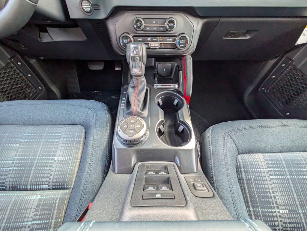 New 2026 Ford Bronco Heritage Edition AWD/4WD image 19