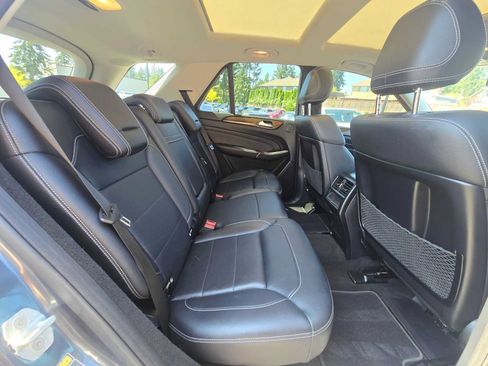 Used 2015 Mercedes-Benz ML 350 4MATIC image 12