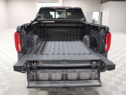 Used 2020 GMC Sierra 1500 SLT w/ SLT Premium Plus Package AWD/4WD image 15