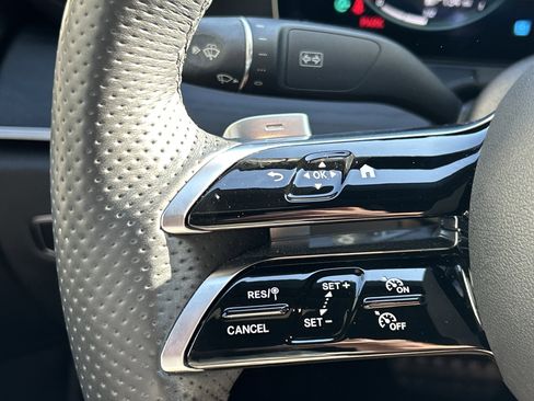Certified 2023 Mercedes-Benz E 450 Cabriolet image 37