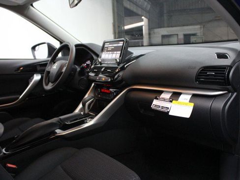 New 2026 Mitsubishi Eclipse Cross LE image 17