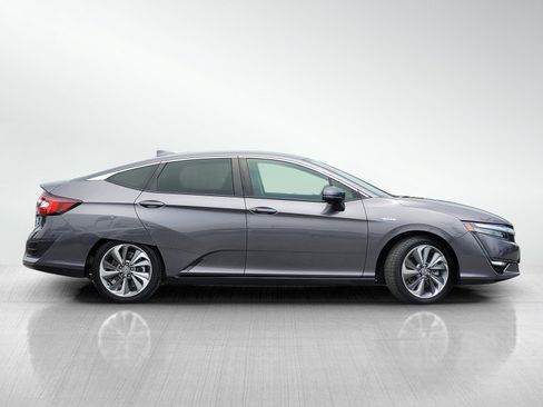 Used 2018 Honda Clarity Plug-In Hybrid image 3