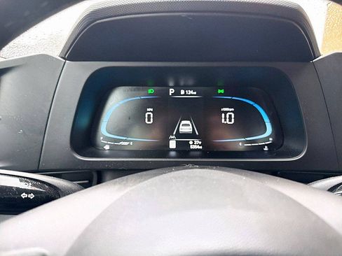 Used 2025 Hyundai Elantra Sport image 22