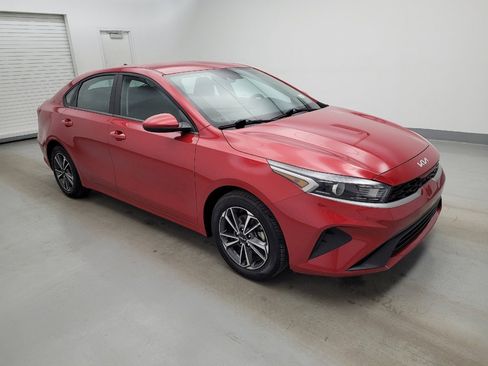 Used 2022 Kia Forte LXS FWD image 11