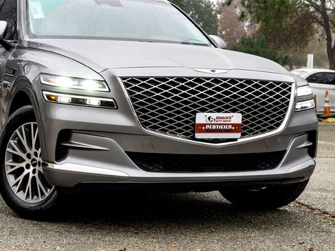 Used 2024 Genesis GV80 2.5T image 3
