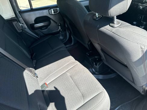 Used 2020 Jeep Wrangler Unlimited Sport AWD/4WD image 25