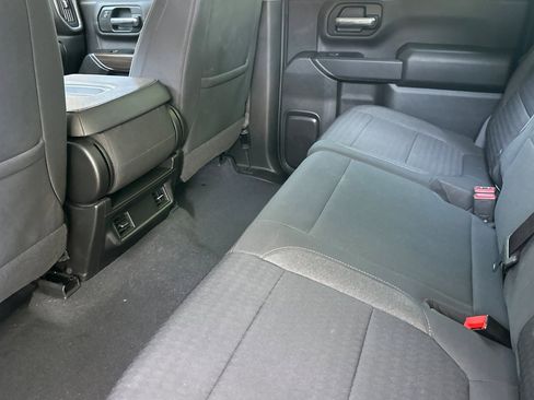 Used 2023 Chevrolet Silverado 2500 LT AWD/4WD image 27