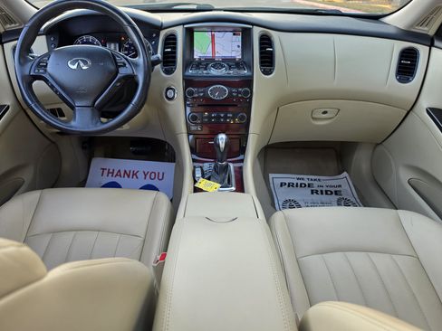 Used 2017 INFINITI QX50 AWD w/ Premium Plus Package image 27
