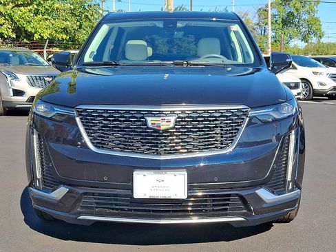 Used 2021 Cadillac XT6 Premium Luxury image 8