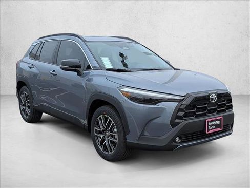 New 2026 Toyota Corolla Cross XLE image 7