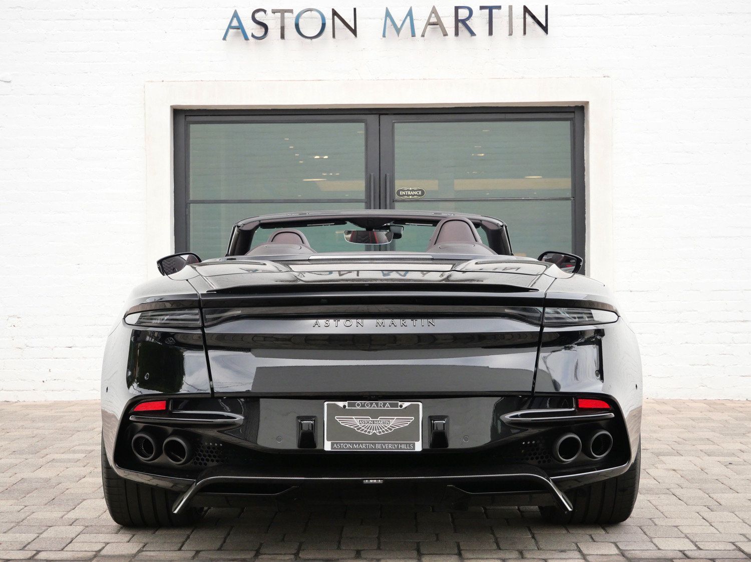 Used 2023 Aston Martin DBS Superleggera Volante RWD image 13