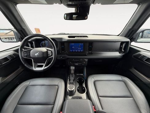 Used 2022 Ford Bronco Black Diamond AWD/4WD image 11