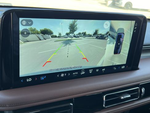 New 2025 Lincoln Aviator Reserve w/ Luxury Package image 19