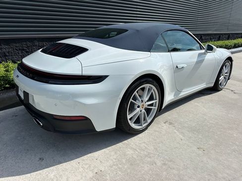 Certified 2026 Porsche 911 Carrera RWD image 10