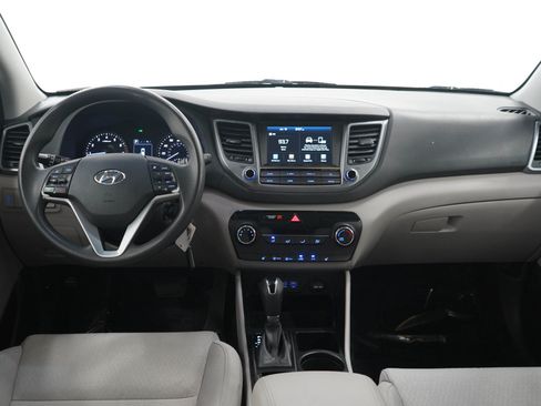 Used 2018 Hyundai Tucson SEL FWD image 15