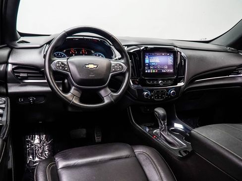 Used 2023 Chevrolet Traverse LT w/ LPO, Floor Liner Package AWD/4WD image 5