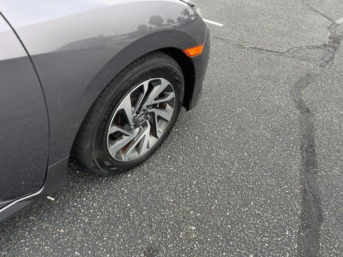 Used 2016 Honda Civic EX image 5