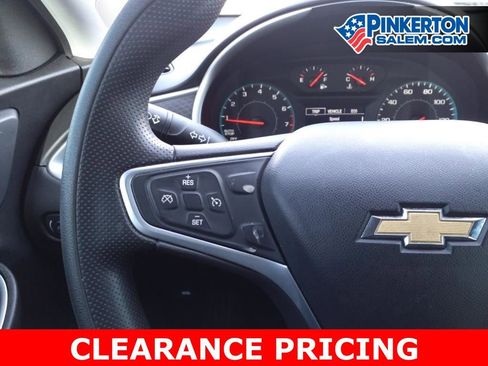 Used 2022 Chevrolet Malibu LS FWD image 18