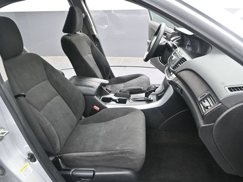 Used 2013 Honda Accord EX image 24