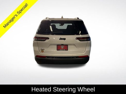Used 2024 Jeep Grand Cherokee L Altitude image 19