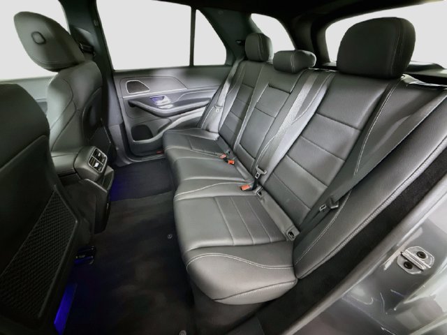 Used 2025 Mercedes-Benz GLE 450 4MATIC image 25