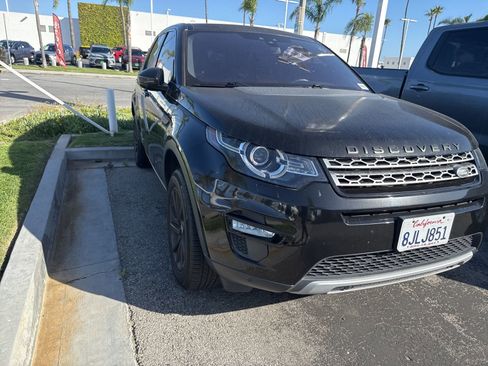 Used 2018 Land Rover Discovery Sport HSE image 3