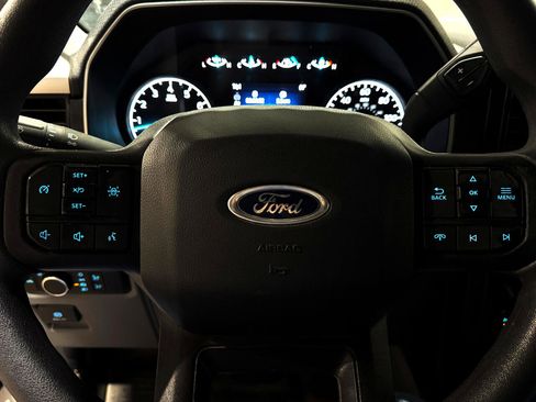 Used 2023 Ford F150 XL w/ FX4 Off-Road Package image 3