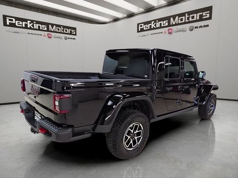 New 2026 Jeep Gladiator Rubicon AWD/4WD image 5