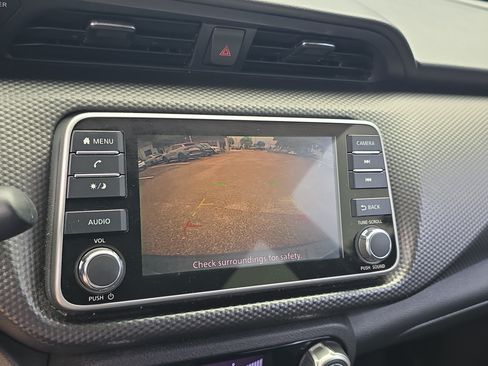 Used 2018 Nissan Kicks SV w/ Exterior Electronics Package FWD image 24