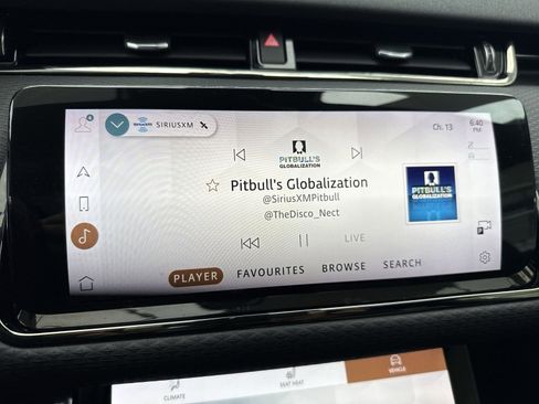 Used 2022 Land Rover Range Rover Evoque R-Dynamic S image 19