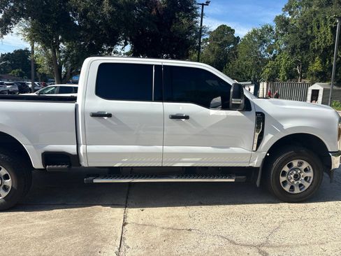 Used 2024 Ford F250 XLT w/ FX4 Off-Road Package AWD/4WD image 8
