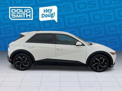 Used 2024 Hyundai Ioniq 5 SE AWD/4WD image 6